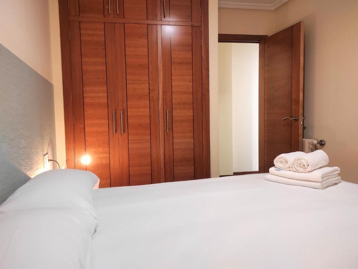 شقة 1A. Disfruta De Su Balcon Sobre El Casco Viejo. أورينس المظهر الخارجي الصورة